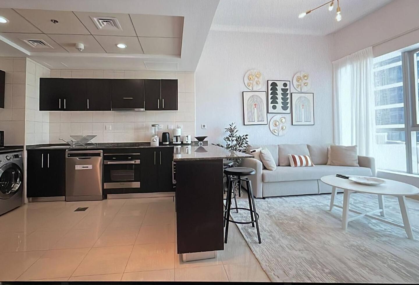 Luxurious 1 Bedroom Apartment In The Dubai Marina! エクステリア 写真