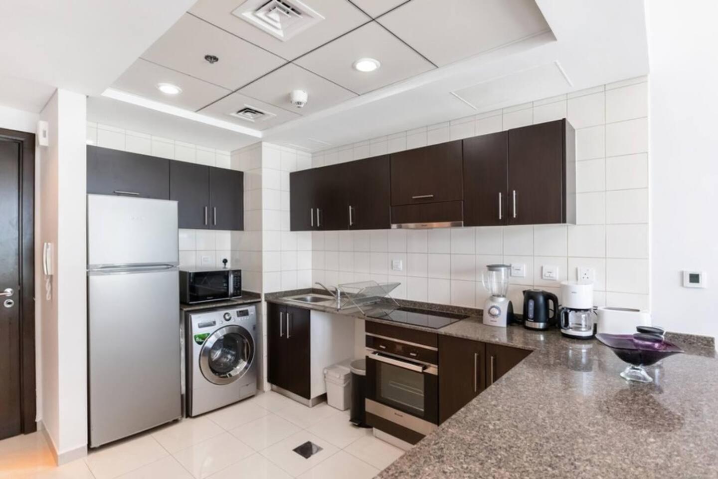 Luxurious 1 Bedroom Apartment In The Dubai Marina! エクステリア 写真