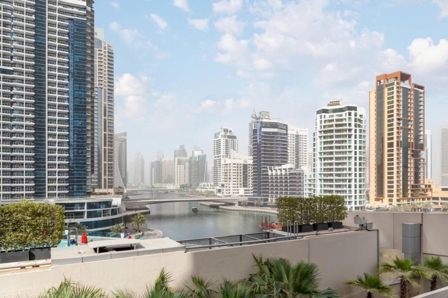 Luxurious 1 Bedroom Apartment In The Dubai Marina! エクステリア 写真