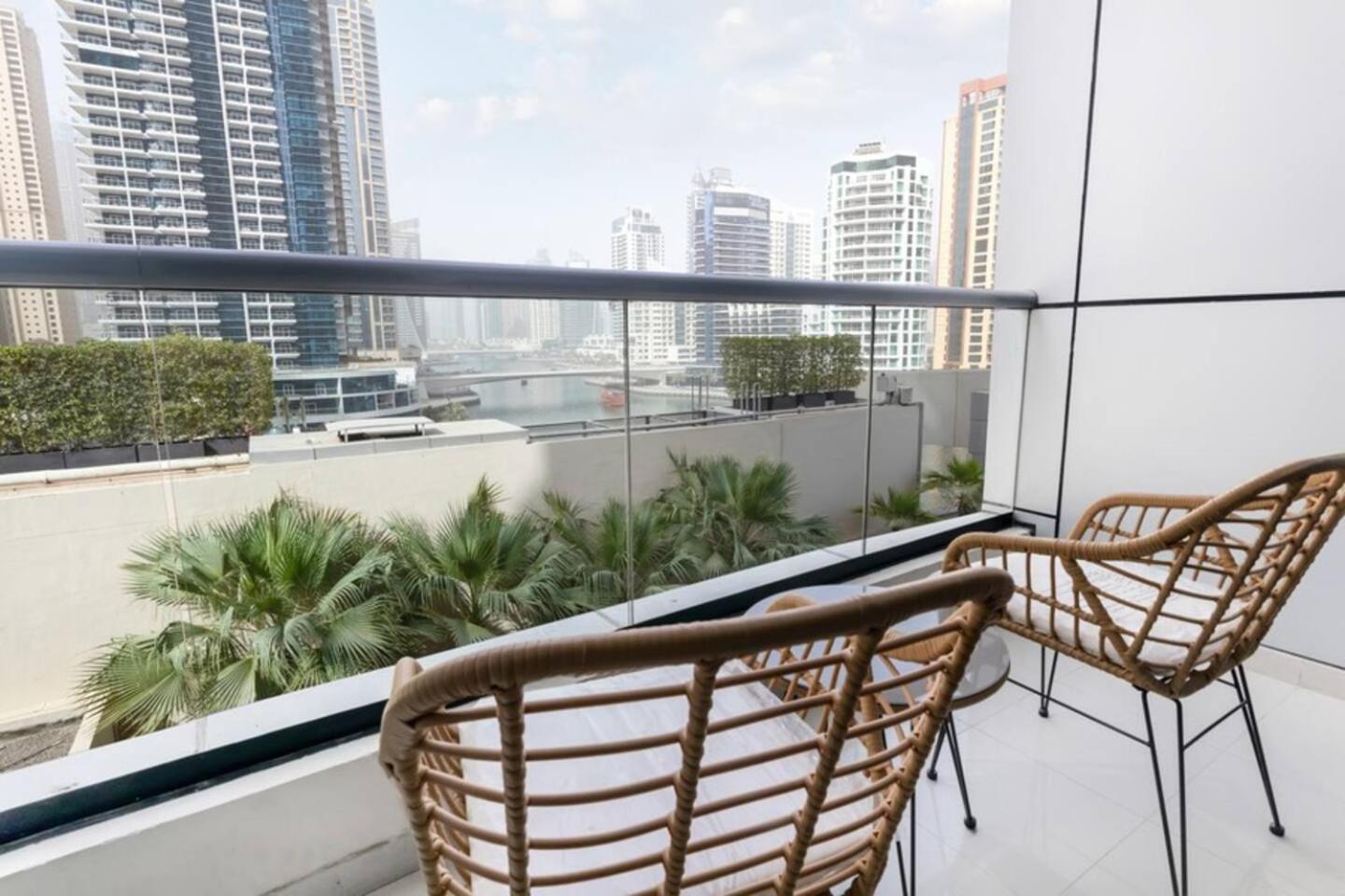 Luxurious 1 Bedroom Apartment In The Dubai Marina! エクステリア 写真